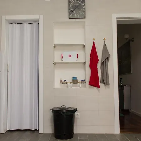 Guerra Junqueiro Ii بيت ضيافة