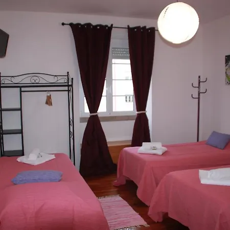 格拉容凯鲁二号旅馆 * Lisboa